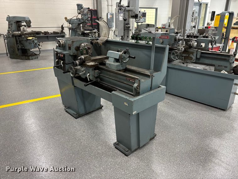 Clausing 1301 lathe - EO4279