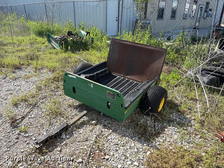 John Deere 22 utility trailer - EU5579