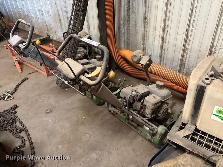 (2) John Deere 180A push reel mowers - EU5581