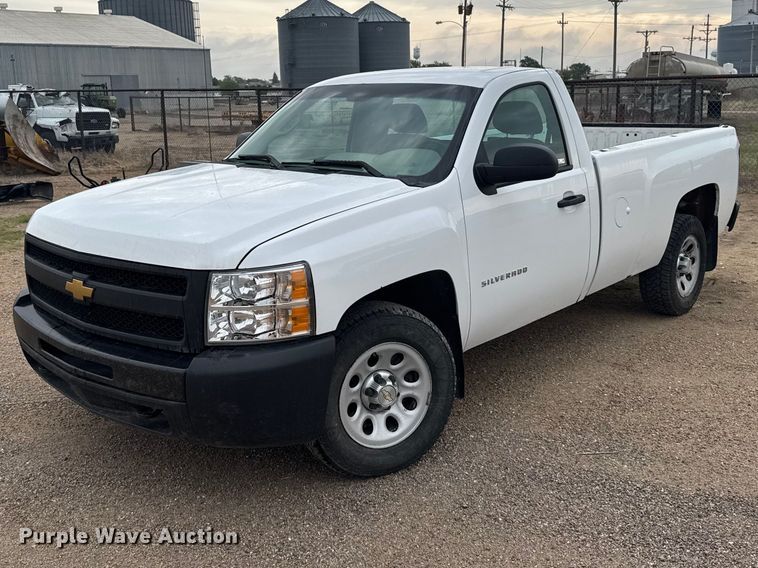 2013 Chevrolet Silverado 1500 pickup truck - FB7306