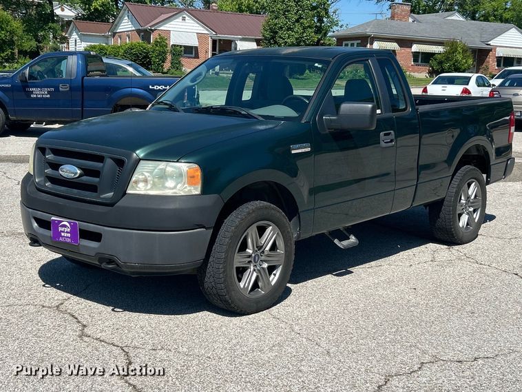 2008 Ford F150  pickup truck - FC5485