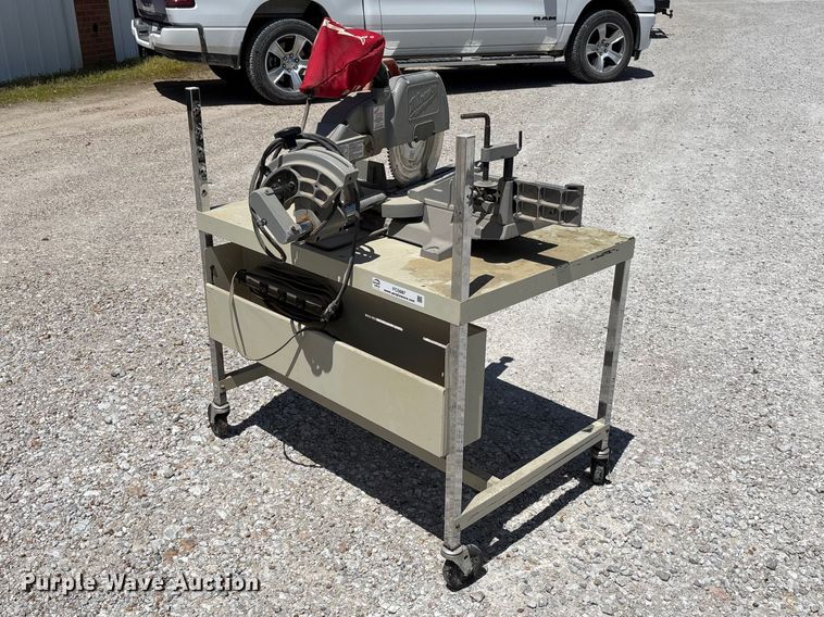 Milwaukee 10" miter saw - FC5687