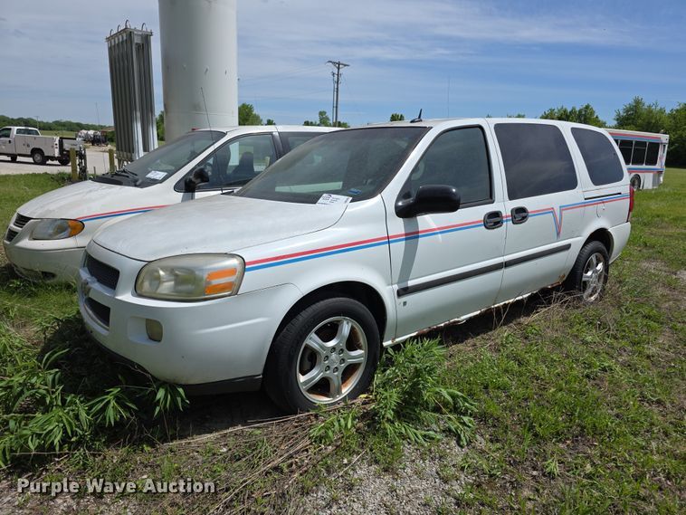 2007 Chevrolet Uplander van - FH6035