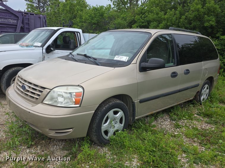2007 Ford Freestar SE van - FH6039
