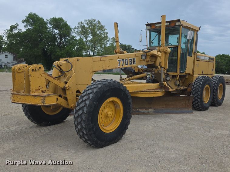 1994 John Deere 770BH motor grader - FH6044