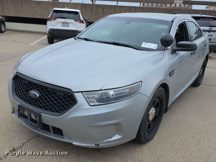 2017 Ford Taurus Police Interceptor  - FH6093