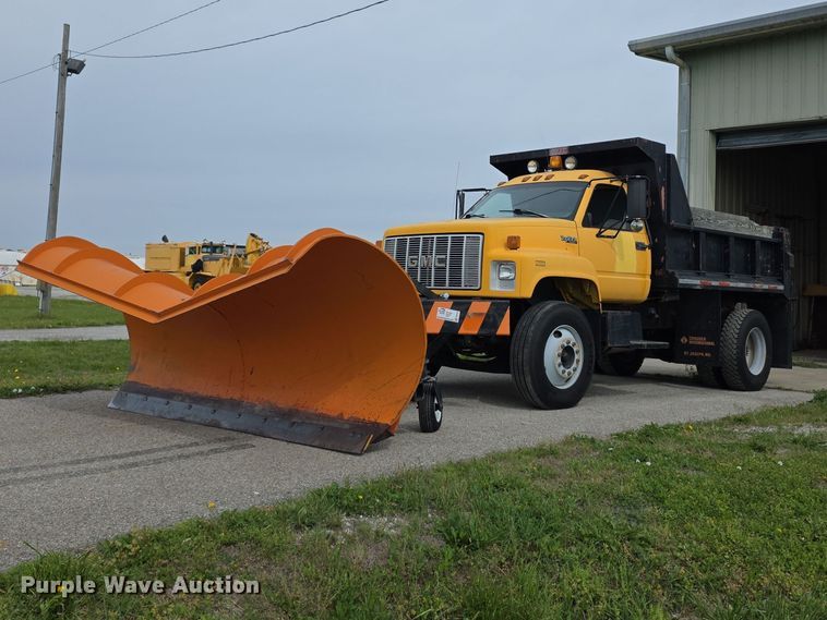 1996 GMC Topkick dump truck - FH6101
