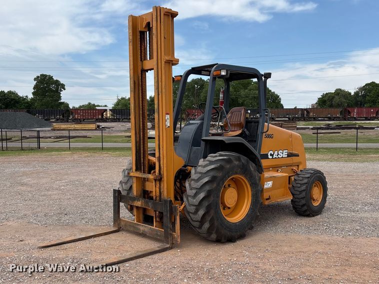 2005 Case 586G forklift - FK2606