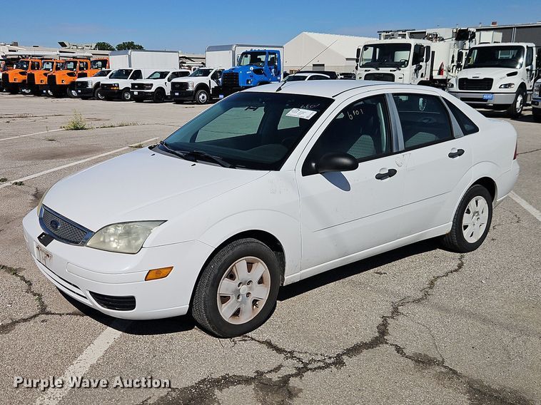 2007 Ford Focus ZX4  - FN5635