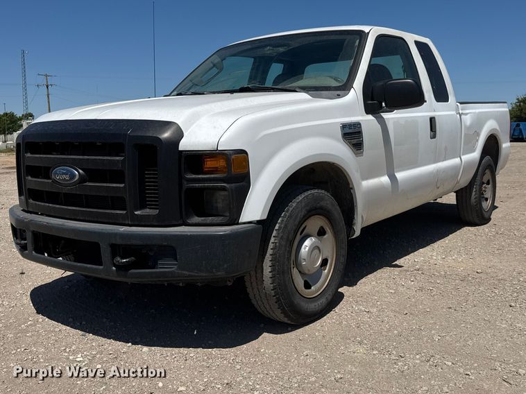 2008 Ford F250 Super Duty Ext. Cab pickup truck - MX9273
