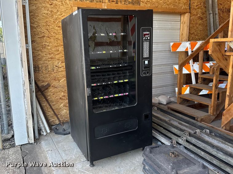iVend 3129 vending machine - MX9276