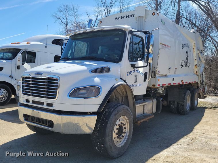 2014 Freightliner Business Class M2 refuse truck - NK9917