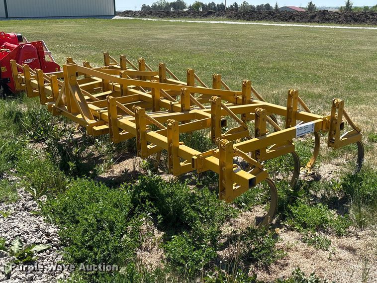 Field cultivator - DO5212