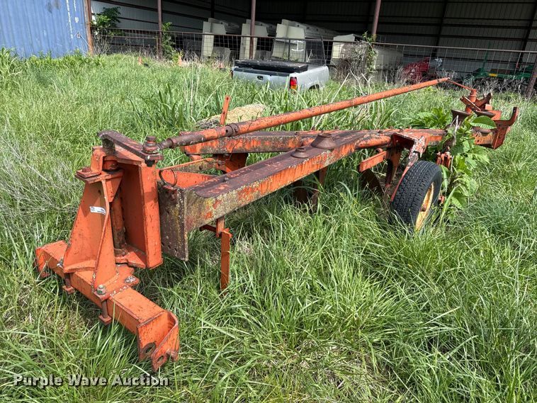 Four bottom plow - DZ4467