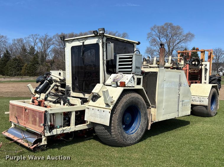 Trebro Autostack sod harvester - EA4751