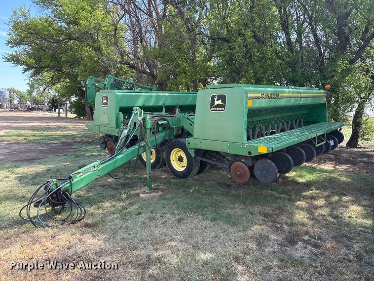 John Deere 455 grain drill - EW4509