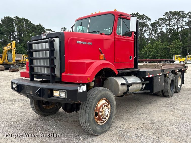 1987 Western Star 4800 flatbed truck - EA7282