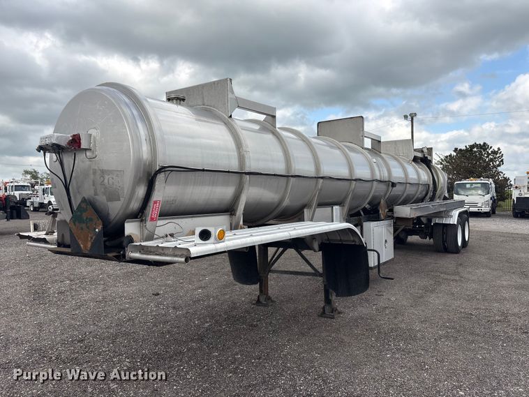 1988 Heil S0-3112 tank trailer - EG9024