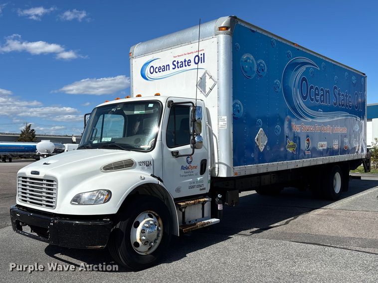 2012 Freightliner Business Class M2 box truck - EM0114