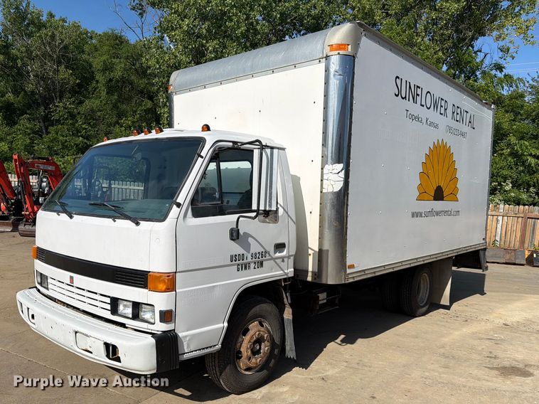 1991 Isuzu NPR box truck - DQ7764