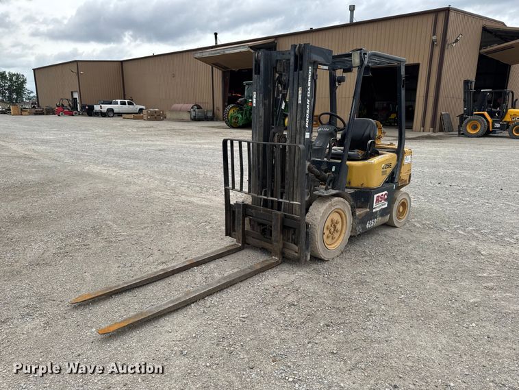 Doosan G25E-3 forklift - DV2000