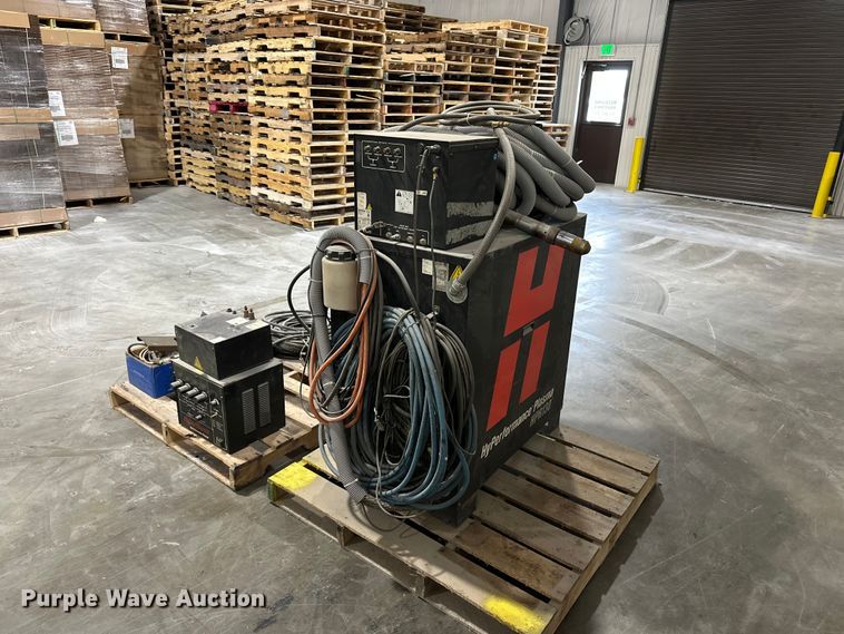 Hyperformance HPR130 plasma Cutter - EA4871