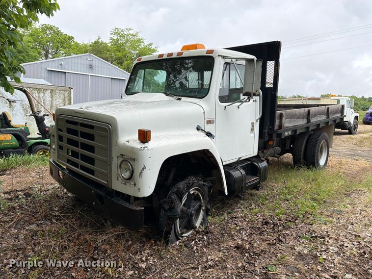 1985 International Navistar 1654  - EA4906