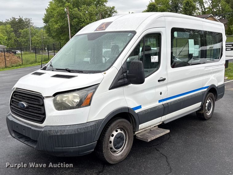 2016 Ford Transit 150 van - EF1155