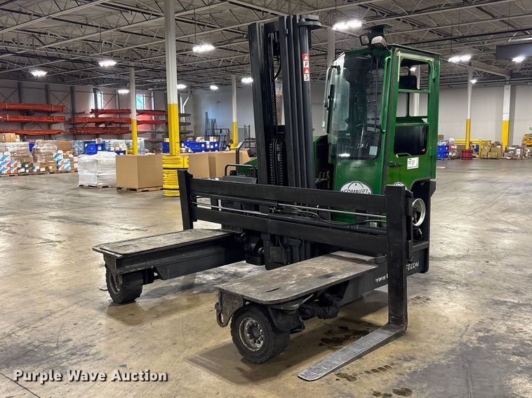 2016 CombiLift C8000 forklift - EF1210