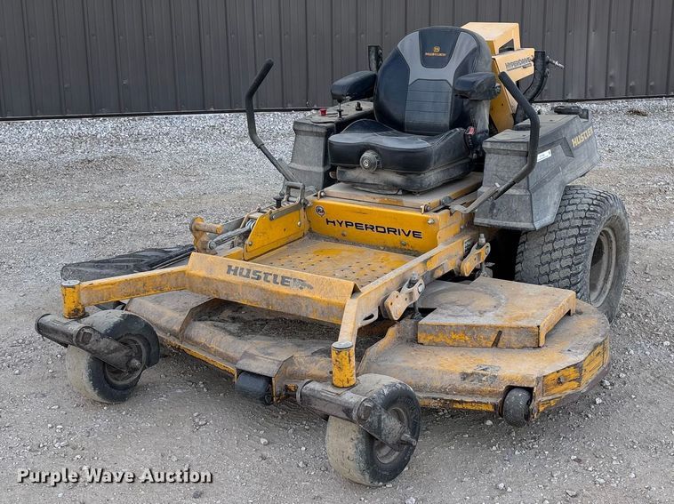 2022 Hustler Hyperdrive ZTR lawn mower - EO4256