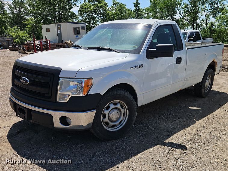 2013 Ford F150 pickup truck - EO7312