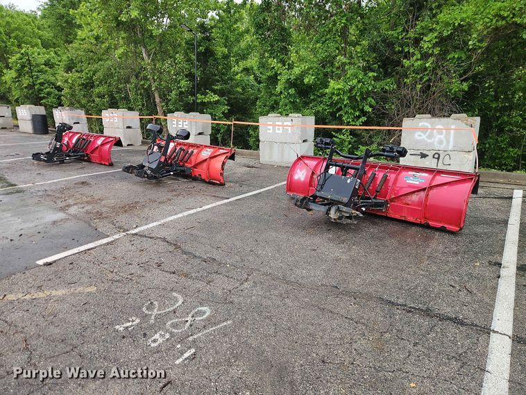 (3) Boss 8' 6" W snow plows - EO7412