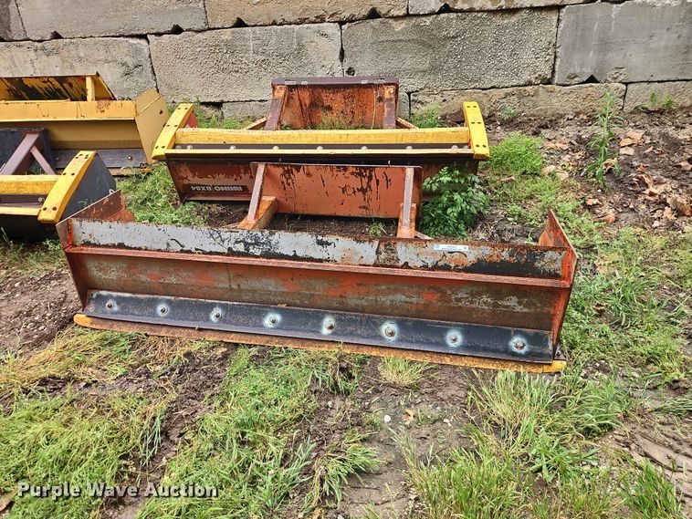 (2) skid steer box blades - EO7417