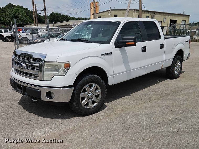 2014 Ford F150 Crew Cab pickup truck - EO7431
