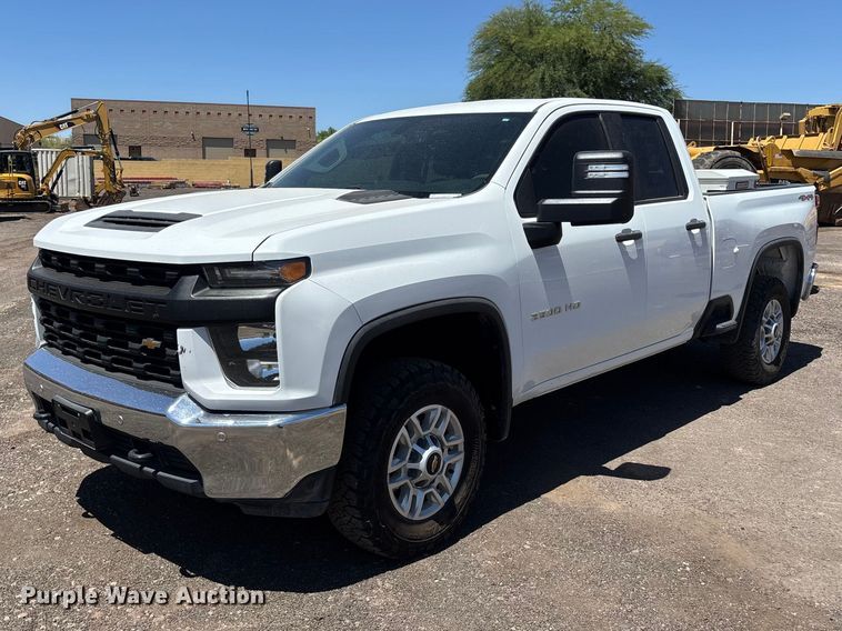2022 Chevrolet Silverado 2500HD Crew Cab pickup truck - ER7598