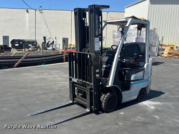 2017 UniCarriers CFS40 forklift - ER7600