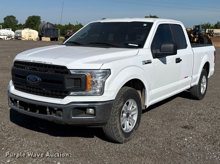 2018 Ford F150 XL Ext. Cab pickup truck - ET6118