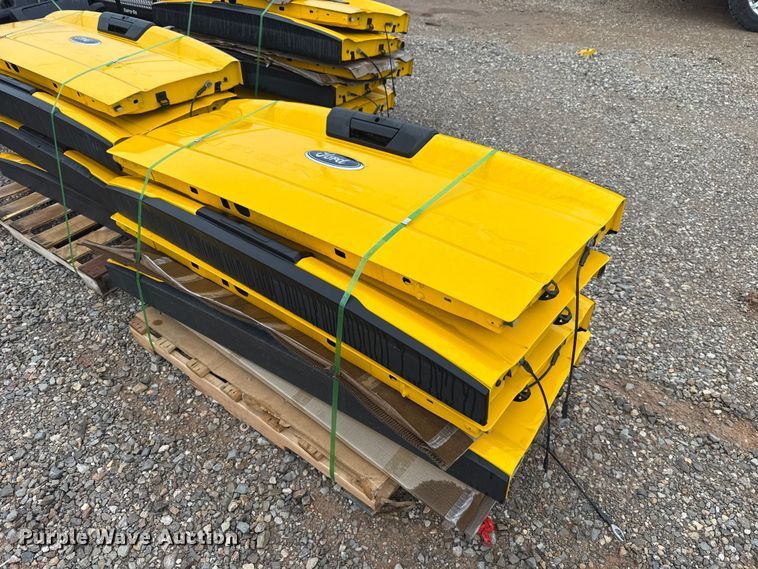 (5) tailgates - ET6228