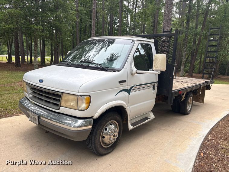 1996 Ford E-350 Flatbed van - EU0598