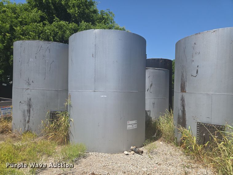 Oil tank - EW0151