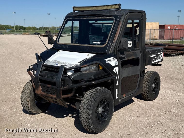 2015 Polaris Ranger XP utility vehicle - EW4554