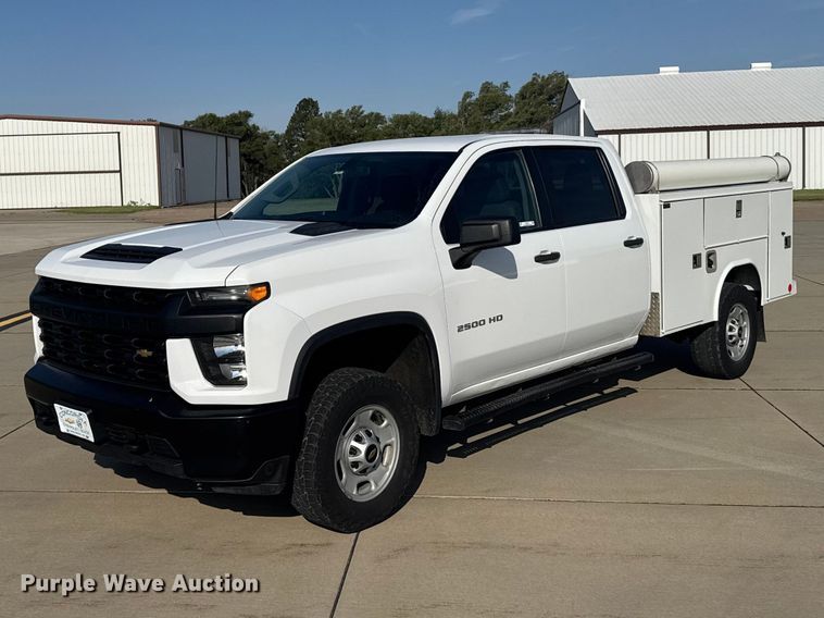 2023 Chevrolet Silverado 2500HD Crew Cab utility bed pickup truck - FB7404
