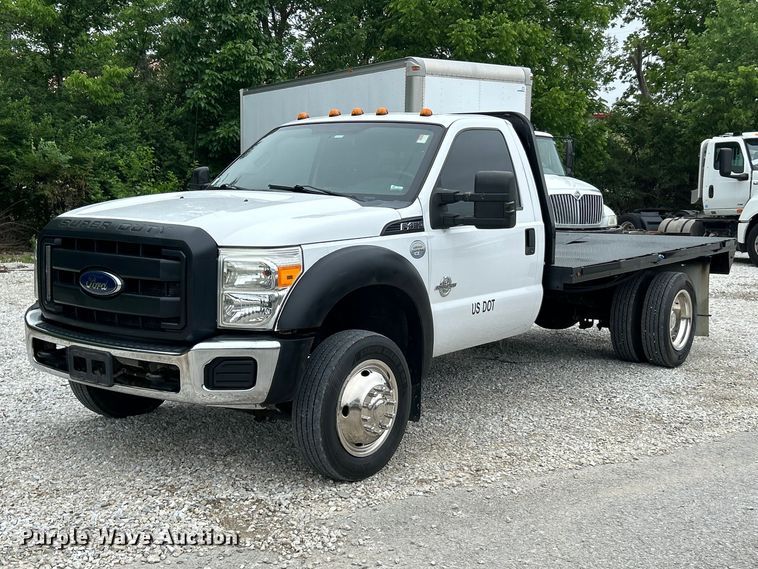 2012 Ford F450 Super Duty XL flatbed truck - FC2682