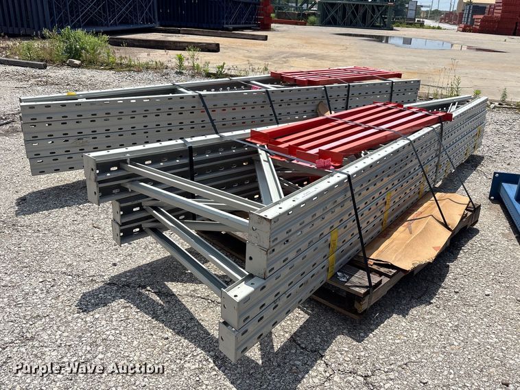 T-bolt pallet racking - FC4679
