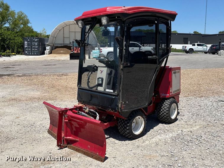 Ventrac 3400Y municipal tractor - FC5722