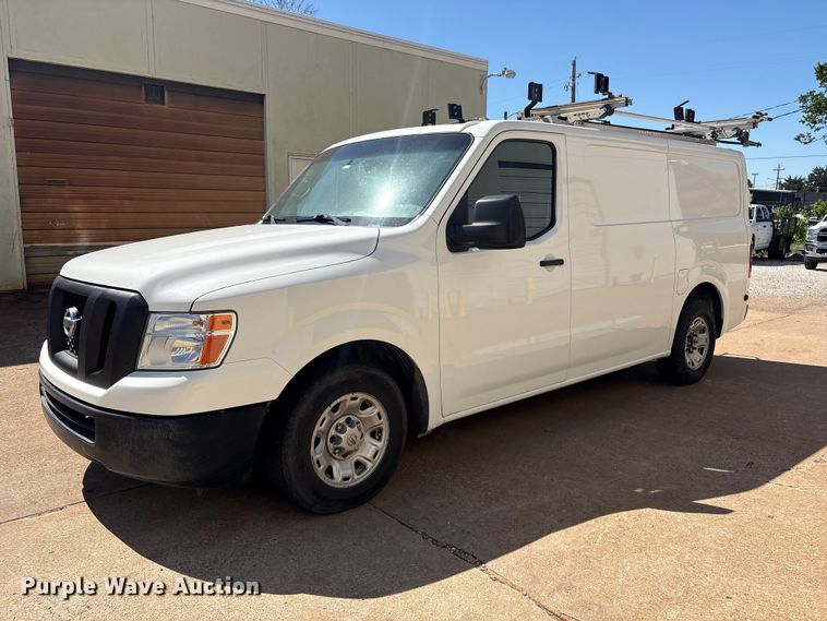 2019 Nissan NV2500 van - FI0181