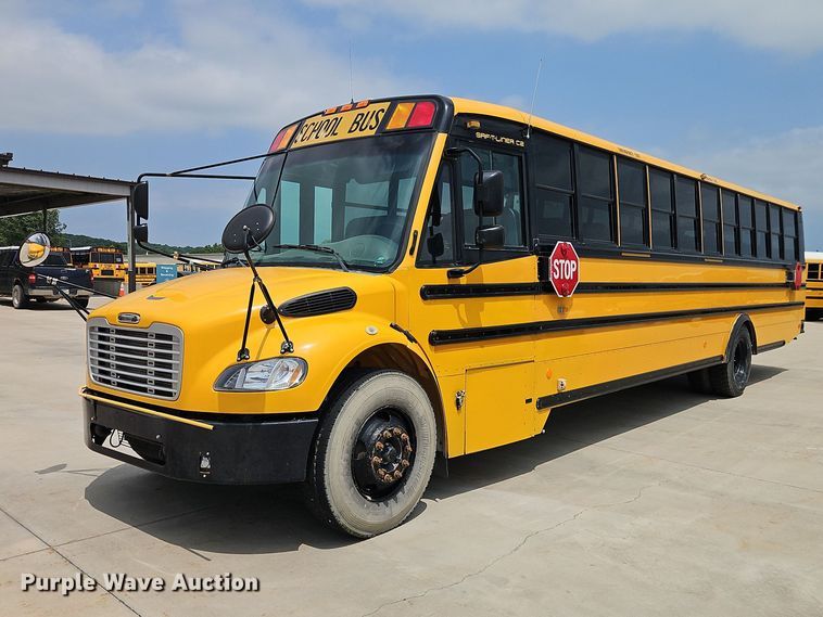2009 Thomas Built Buses school bus - FN5685