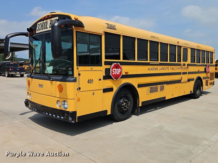 2010 Thomas Built HDX school bus - FN5686