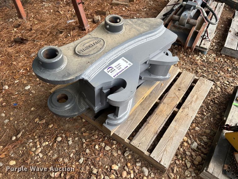 2019 Strickland PC360 hydraulic quick coupler - DU6287