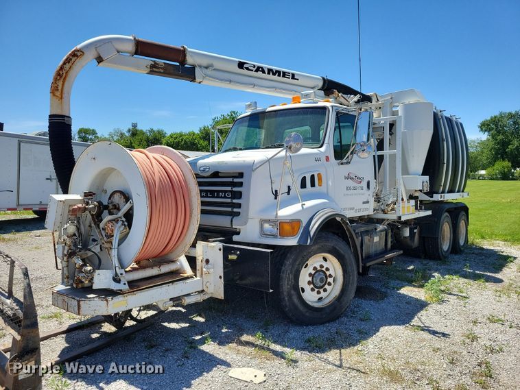 2002 Sterling sewer jetter truck - DZ7126